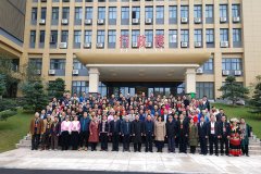 熱烈慶祝，12月15日，強壽集團董事長李浪輝因壯醫(yī)藥研究治療領(lǐng)域取得的成績